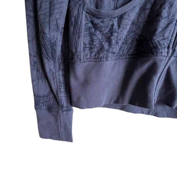 Lululemon Lightweight Zip Hoodie Scribble Graphic
Blue Size 4 Doodles Print - Picture 6 of 13